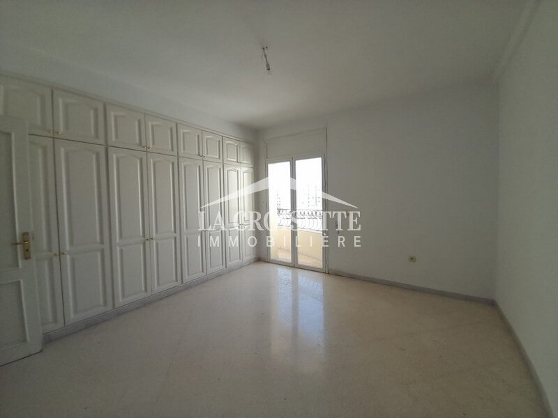 Appartement S+2 à Ain Zaghouan El Wahat